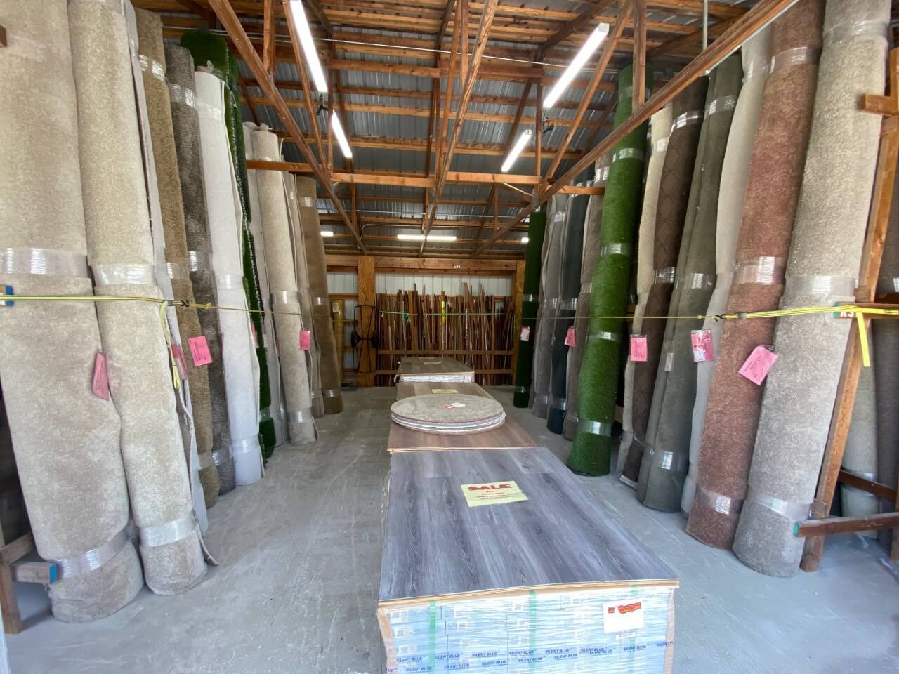 Variety of flooring products at showroom | Ronnie's Carpets & Flooring