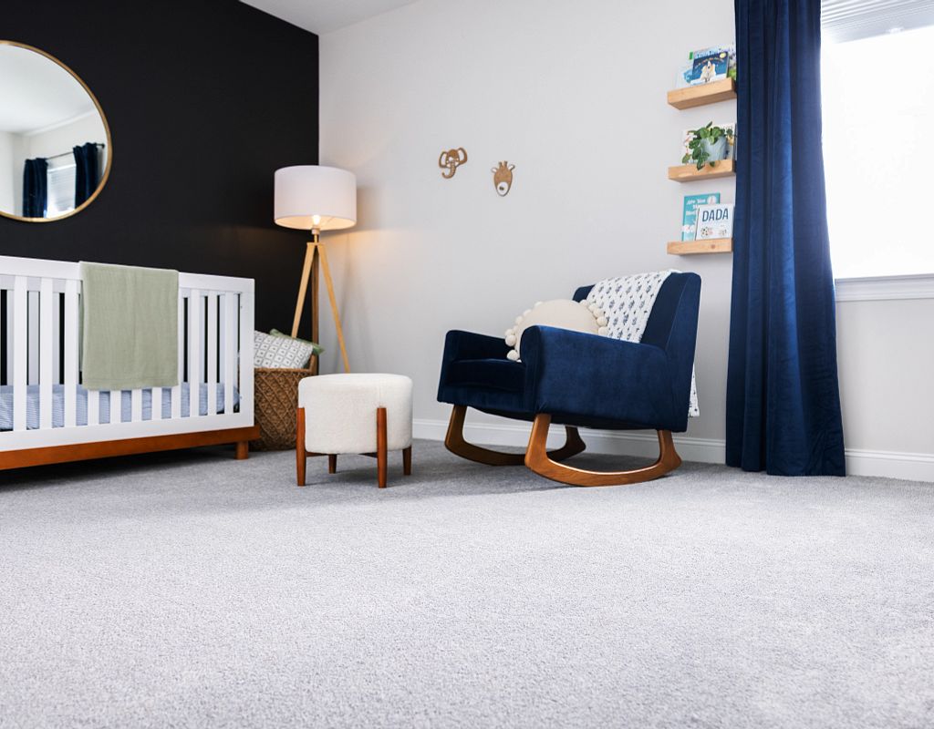 Blue chair on Carpet flooring | Ronnie's Carpets & Flooring